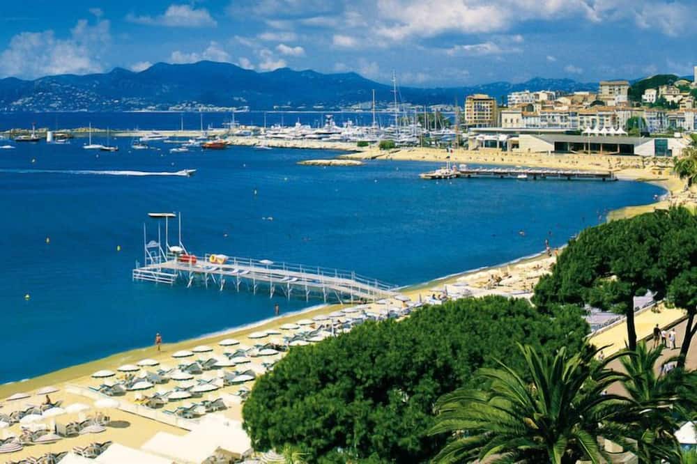 Photo of Others in Pointe Croisette