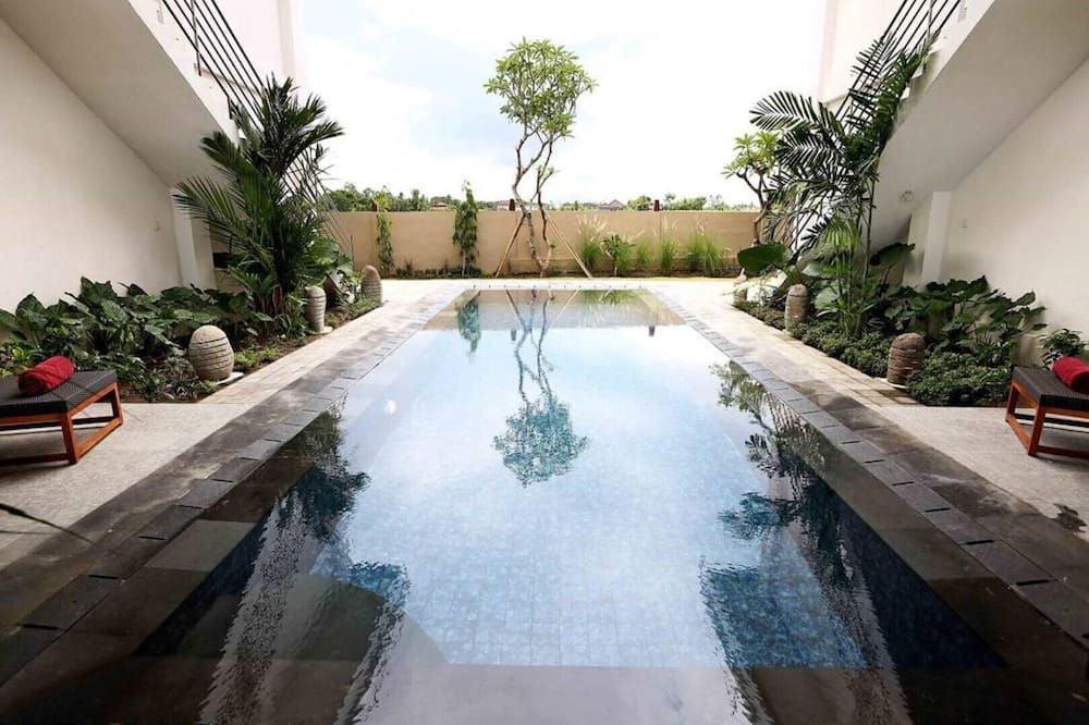 Photo of Outdoor in Seseh