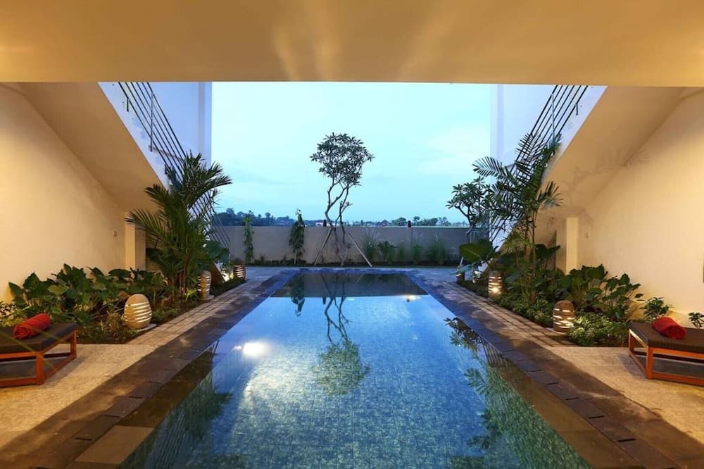 Photo of Outdoor in Seseh