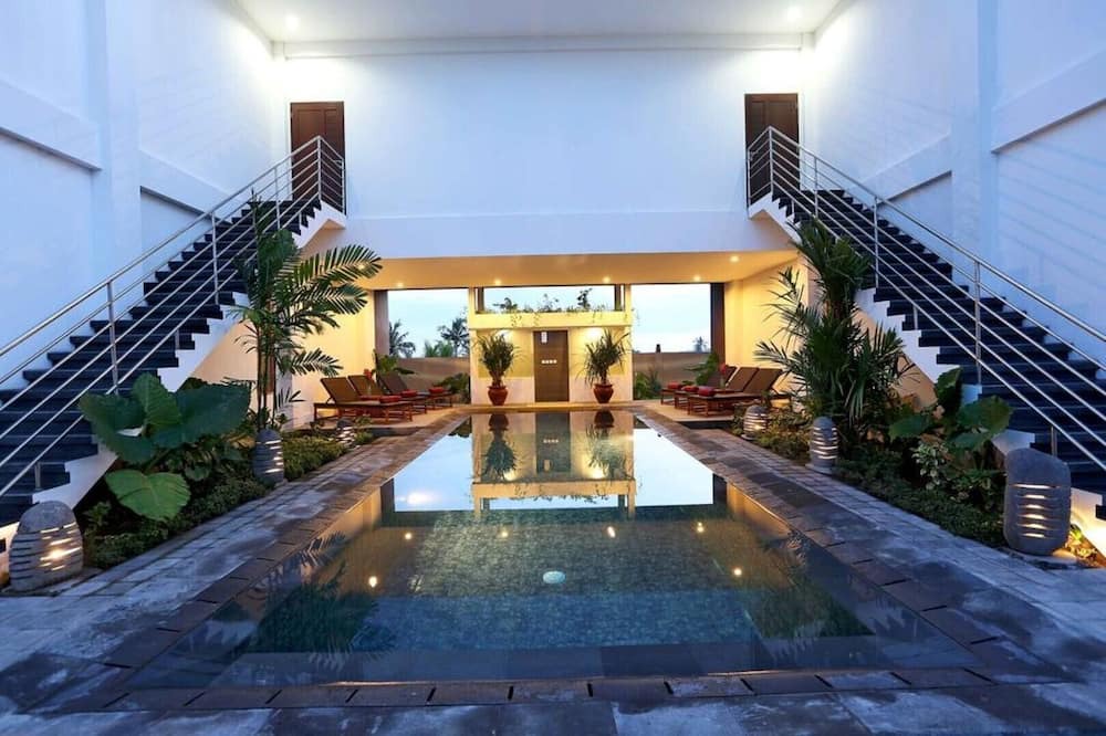 Photo of Outdoor in Seseh