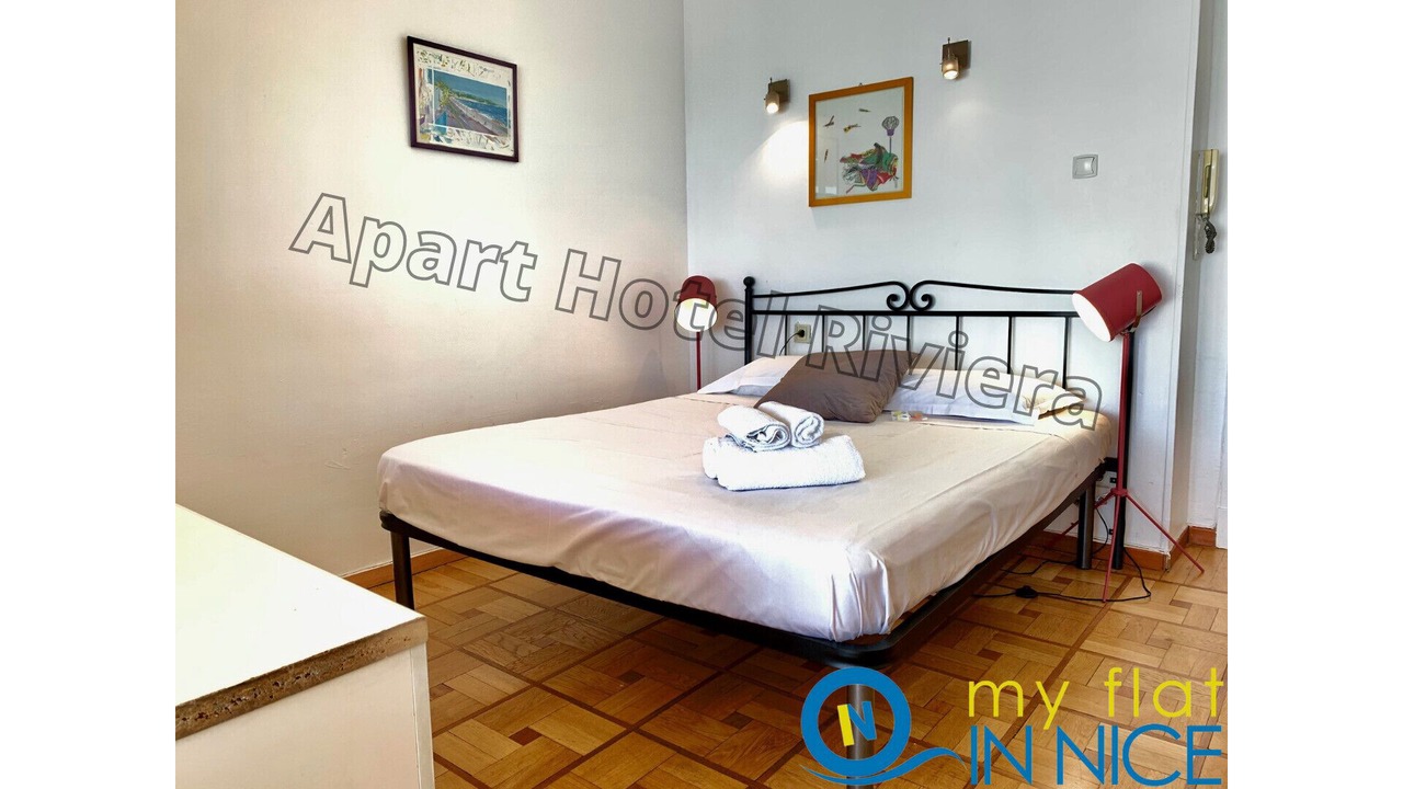 Photo of Bedroom in Les Baumettes