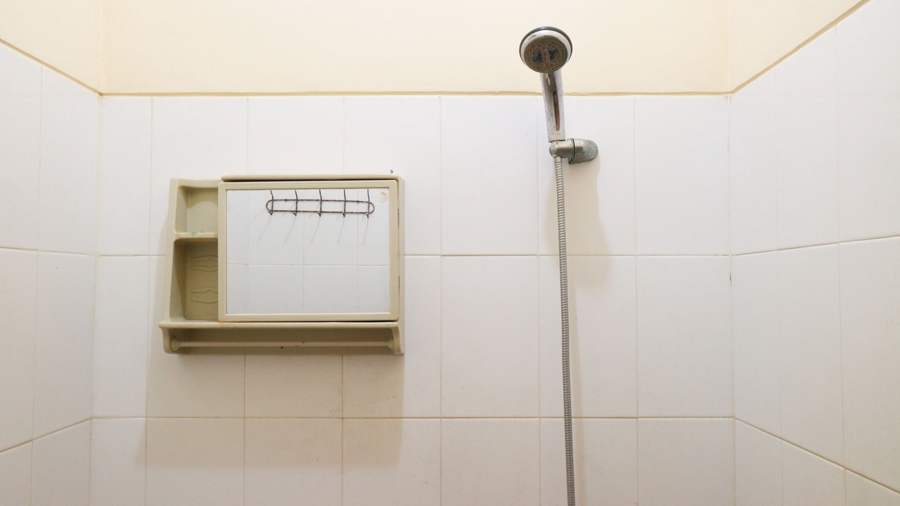 Photo of Bathroom in Ampel