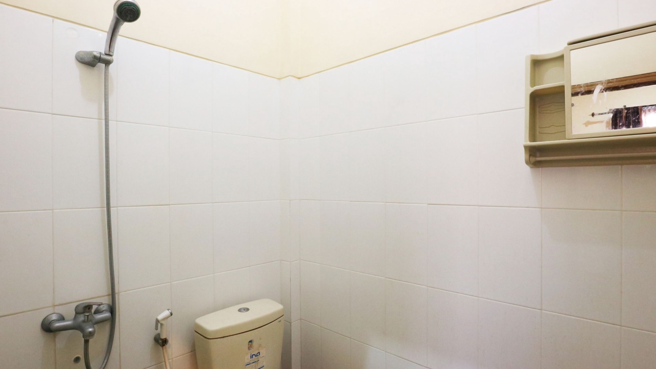 Photo of Bathroom in Ampel