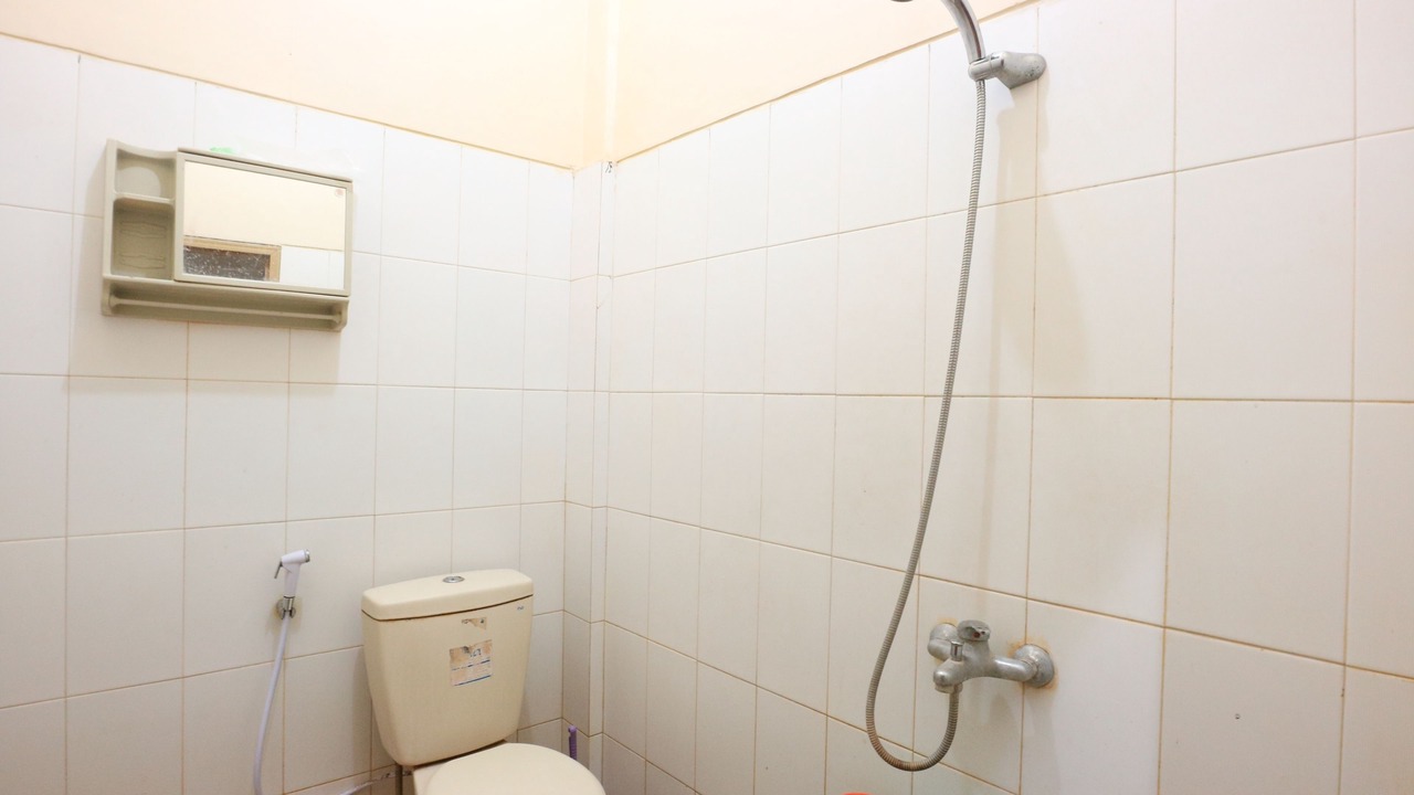 Photo of Bathroom in Ampel