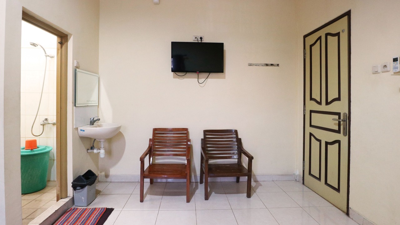 Photo of Bathroom in Ampel