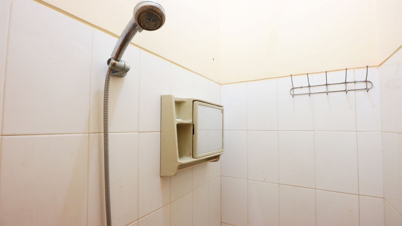 Photo of Bathroom in Ampel