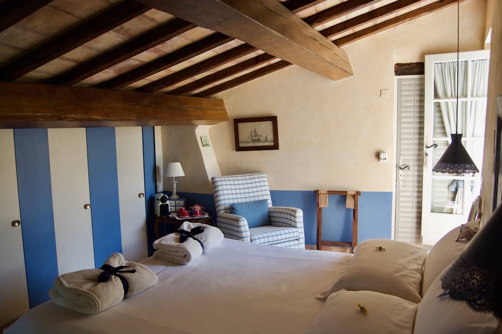 Photo of Bedroom in Saint-Paul-en-Foret