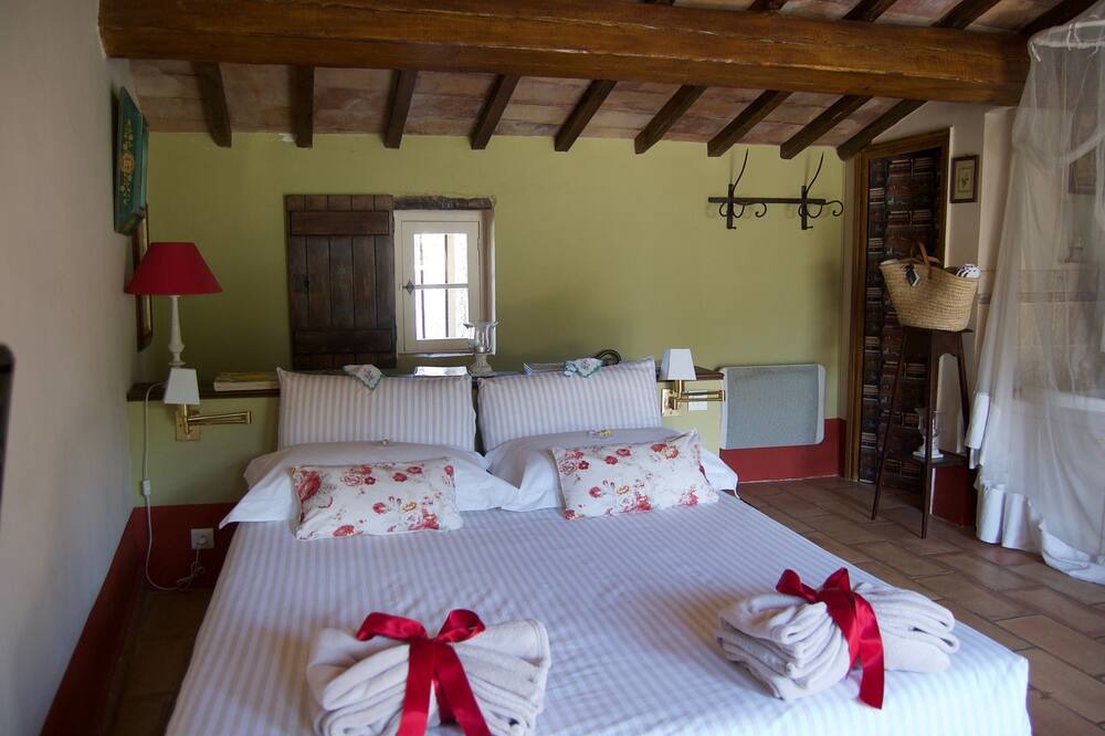 Photo of Bedroom in Saint-Paul-en-Foret