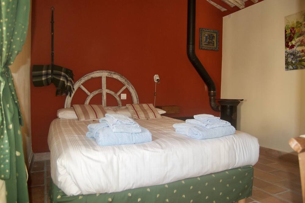 Photo of Bedroom in Saint-Paul-en-Foret