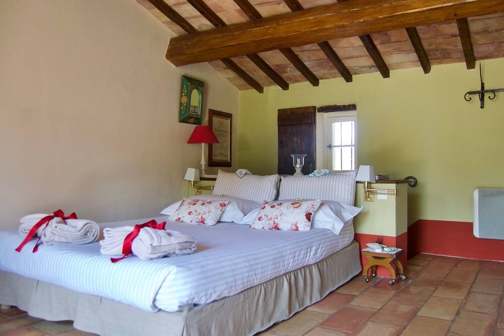 Photo of Bedroom in Saint-Paul-en-Foret