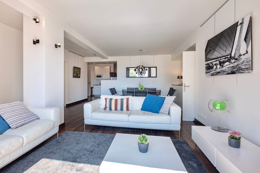 Photo of Livingroom in Sainte-Maxime City Centre