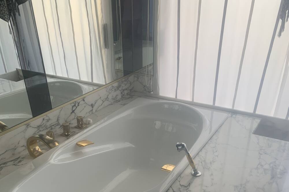 Photo of Bathroom in Theoule-Superieur