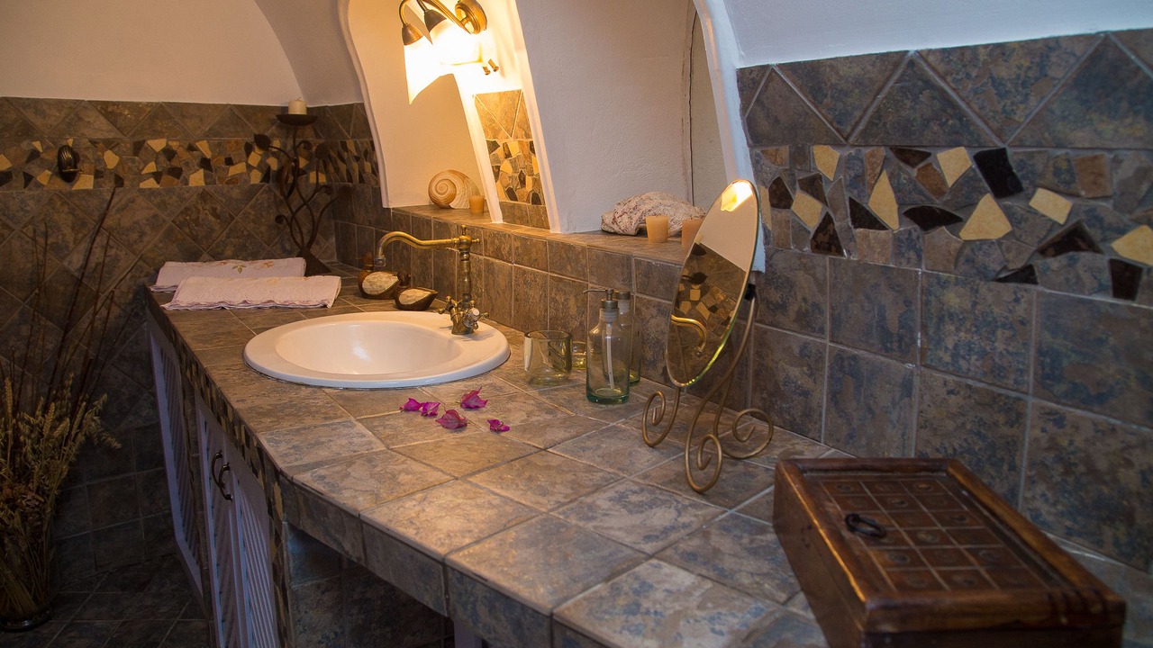 Photo of Bathroom in Karterados