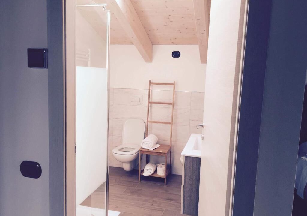 Photo of Bathroom in Capiago Intimiano