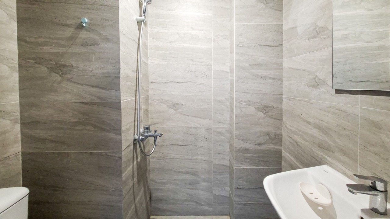 Photo of Bathroom in Panunggangan Utara