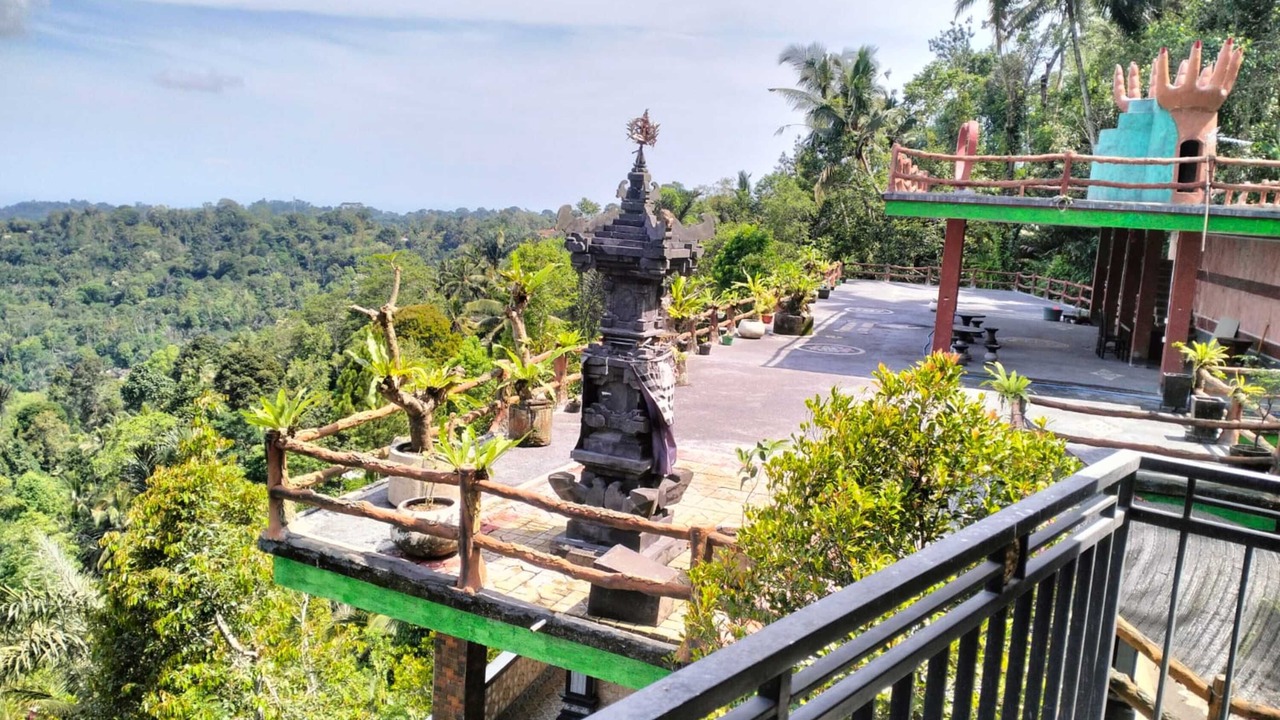 Photo of Outdoor in Bebandem