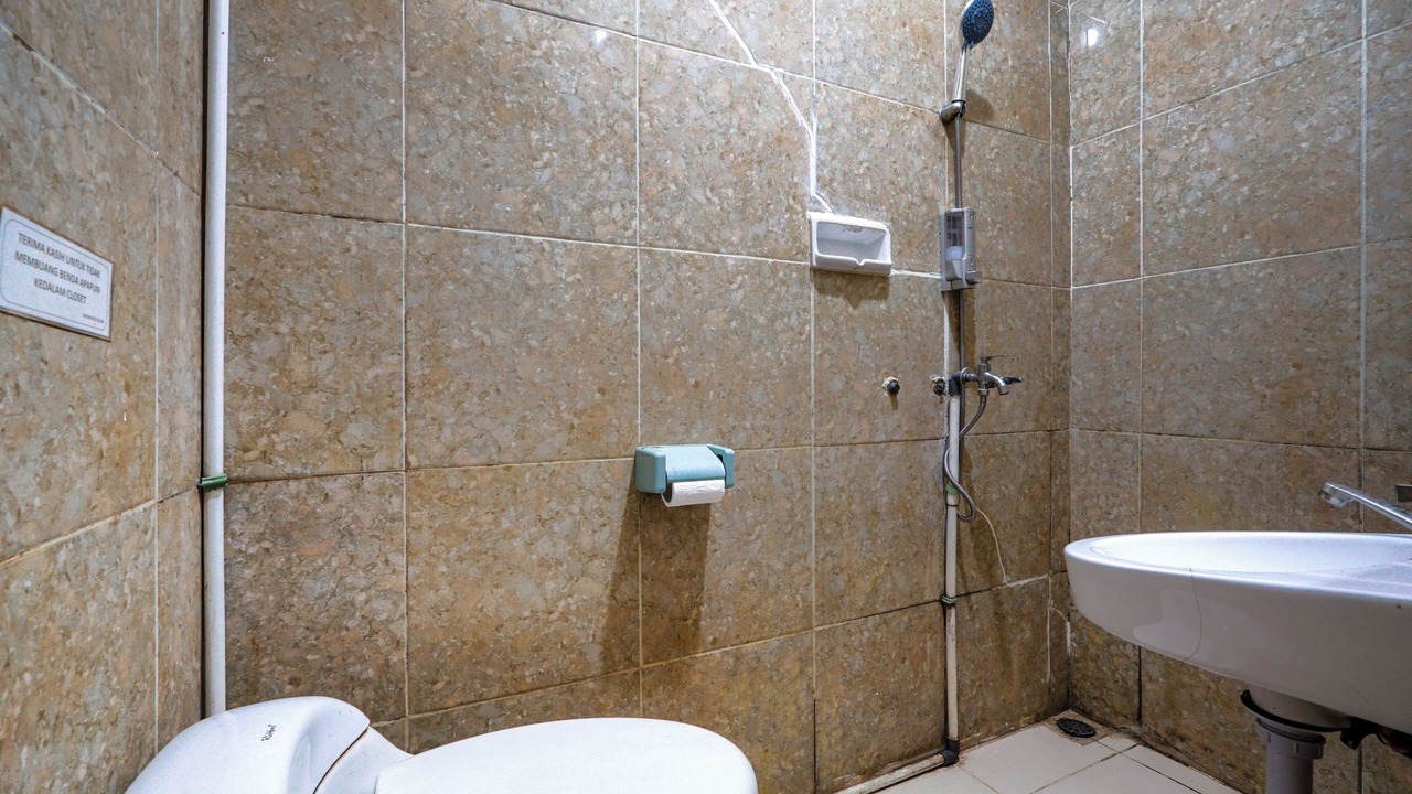 Photo of Bathroom in Bogor Tengah