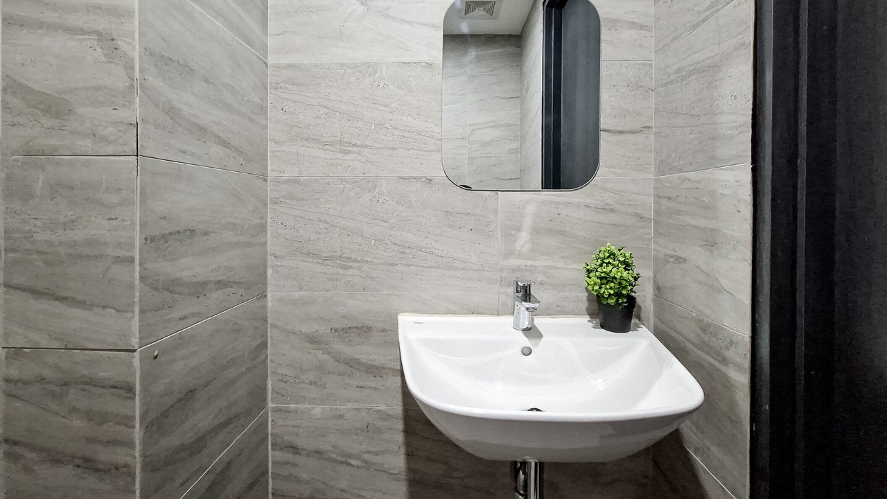 Photo of Bathroom in Panunggangan Utara