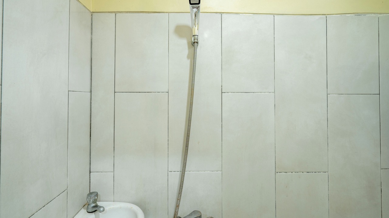 Photo of Bathroom in North Cirebon