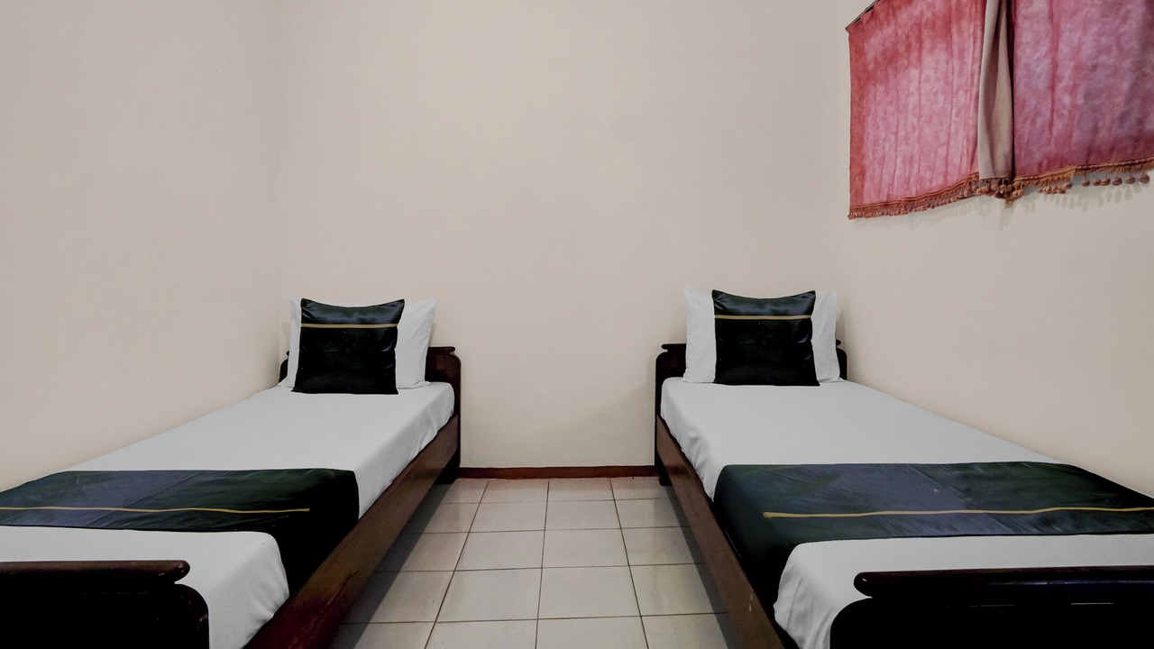 Photo of Bedroom in Batu