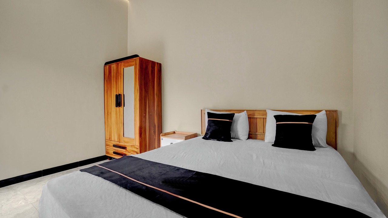 Photo of Bedroom in Mojokerto