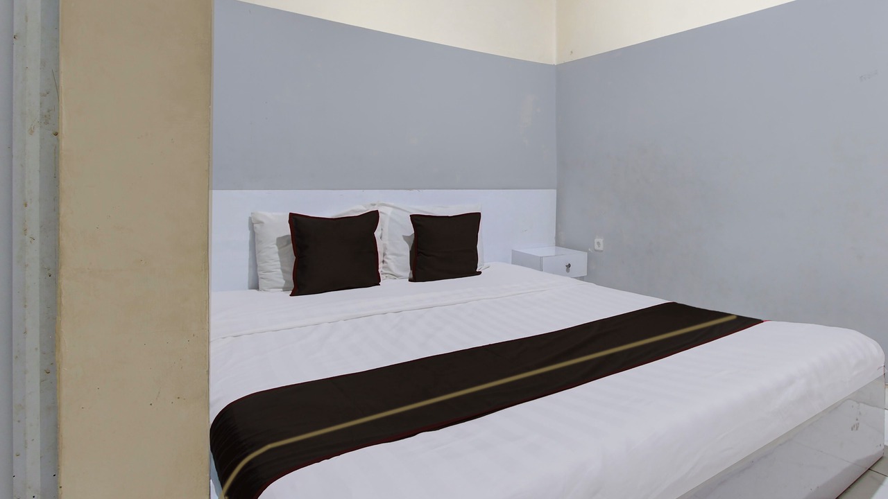 Photo of Bedroom in Surakarta