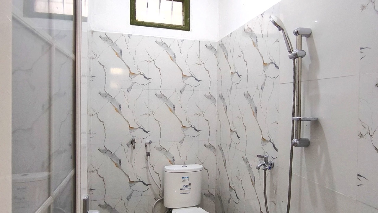 Photo of Bathroom in Tembalang