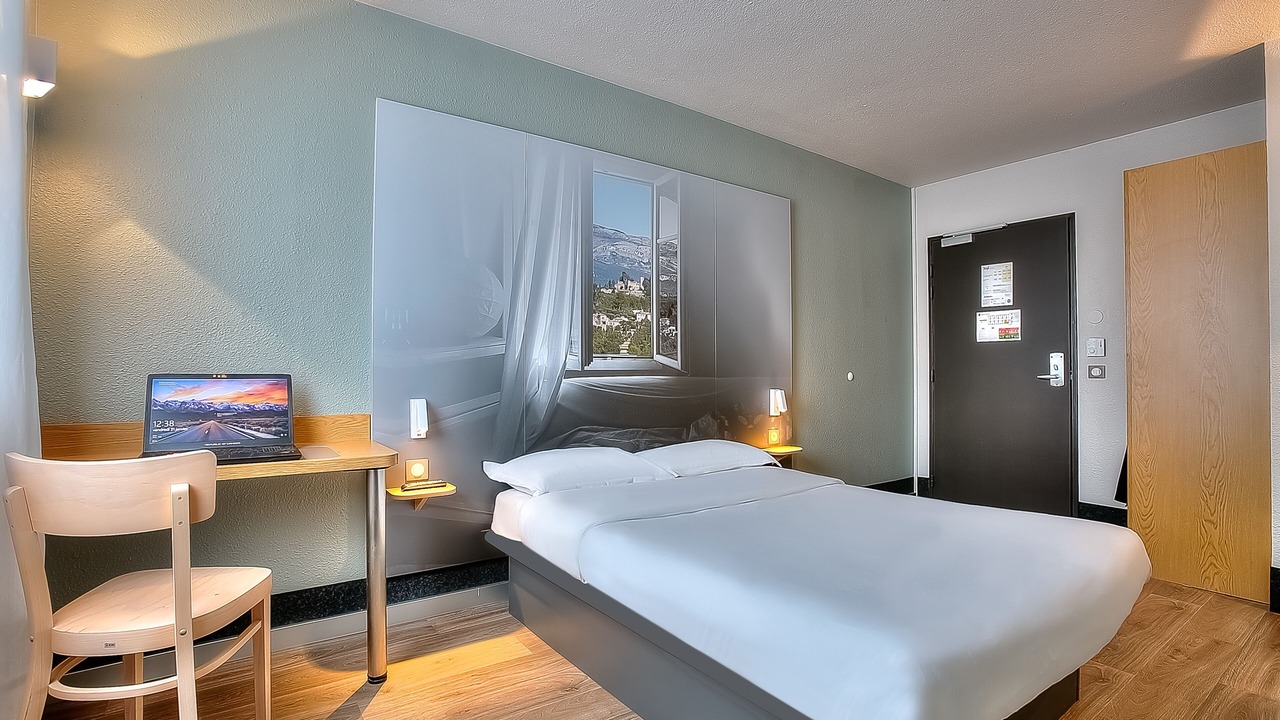 Photo of Bedroom in Biot