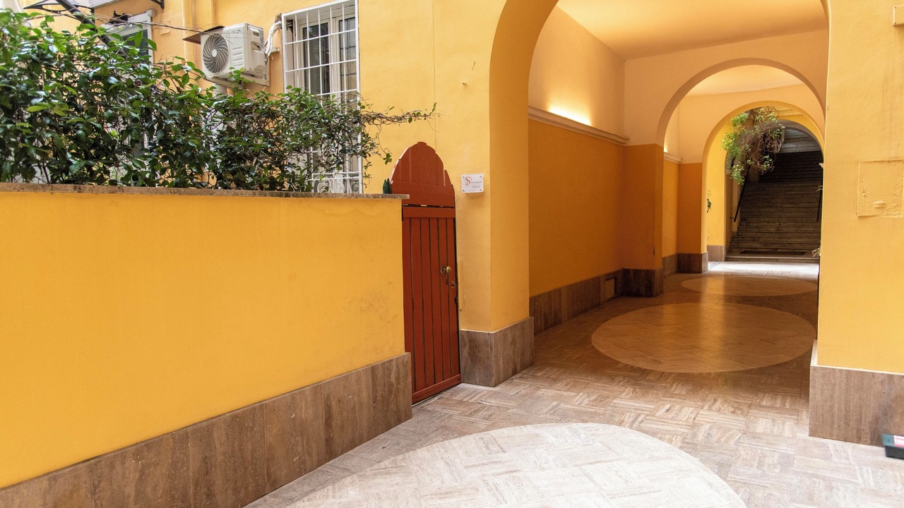 Photo of Outdoor in Esquilino