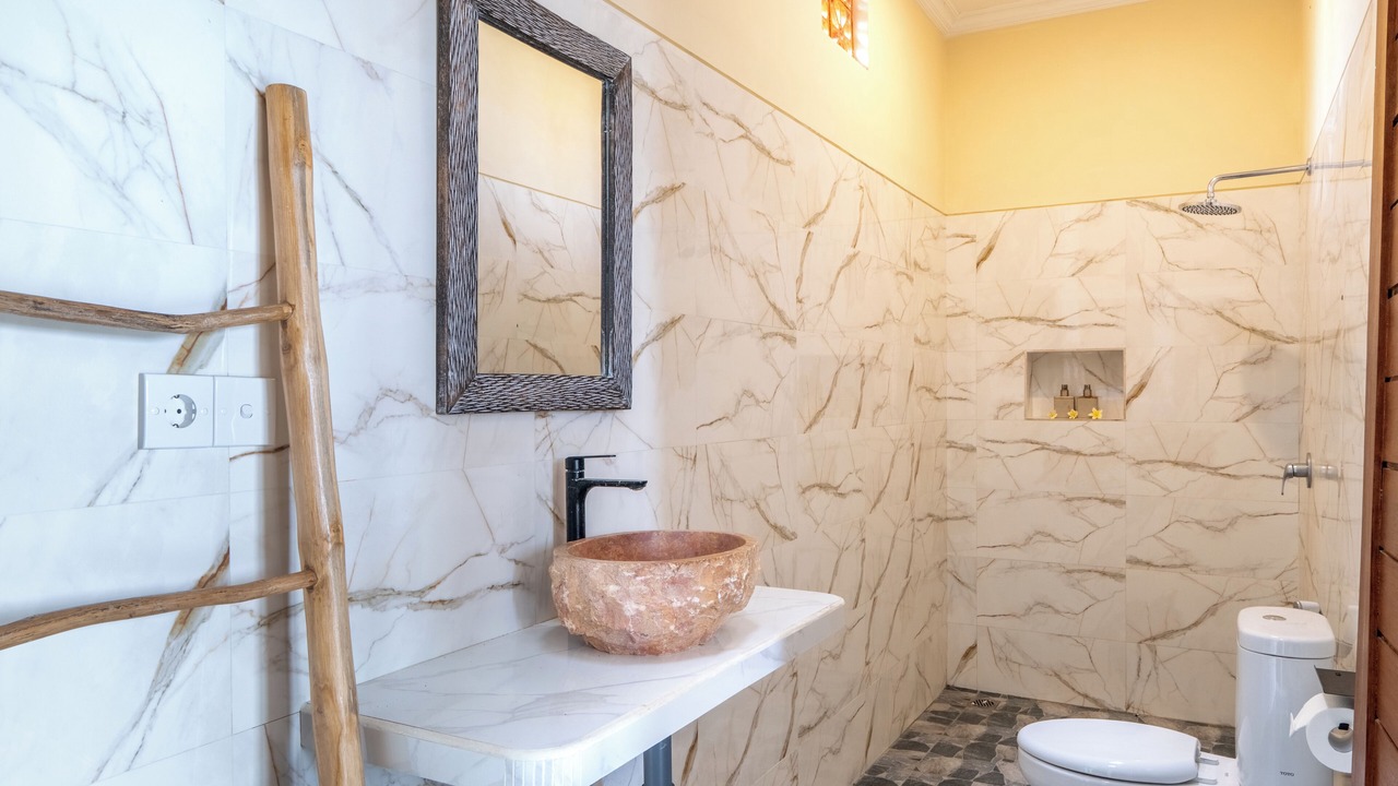 Photo of Bathroom in Singakerta