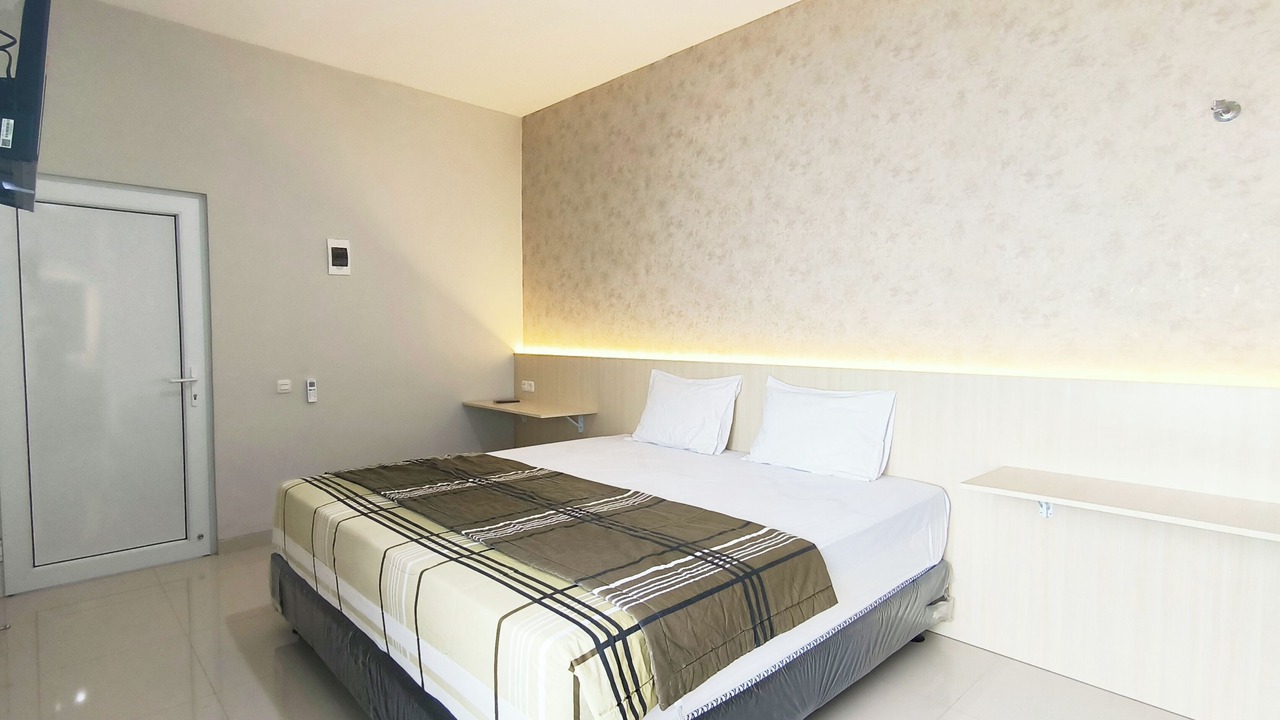 Photo of Bedroom in West Semarang