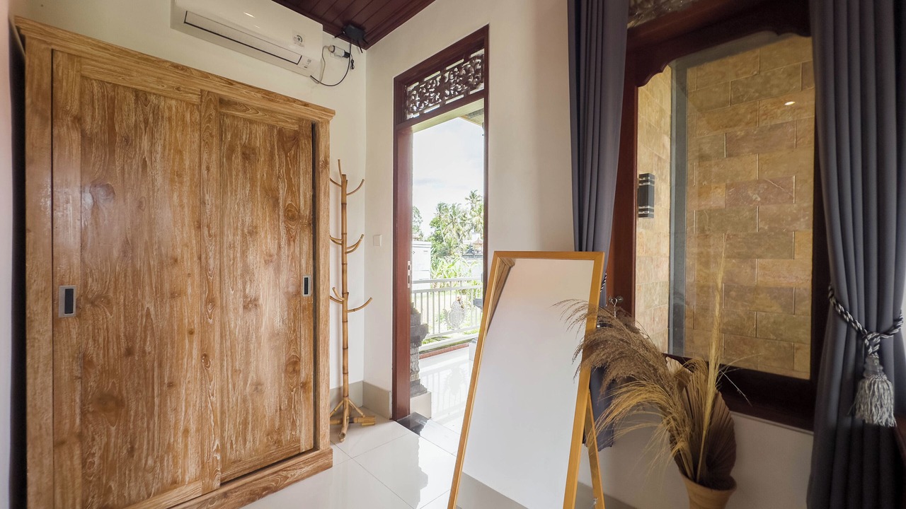Photo of Bedroom in Sayan
