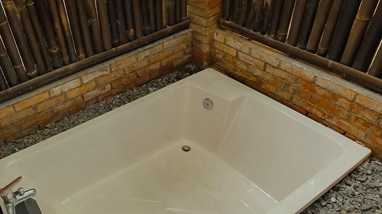 Photo of Bathroom in Ngamprah