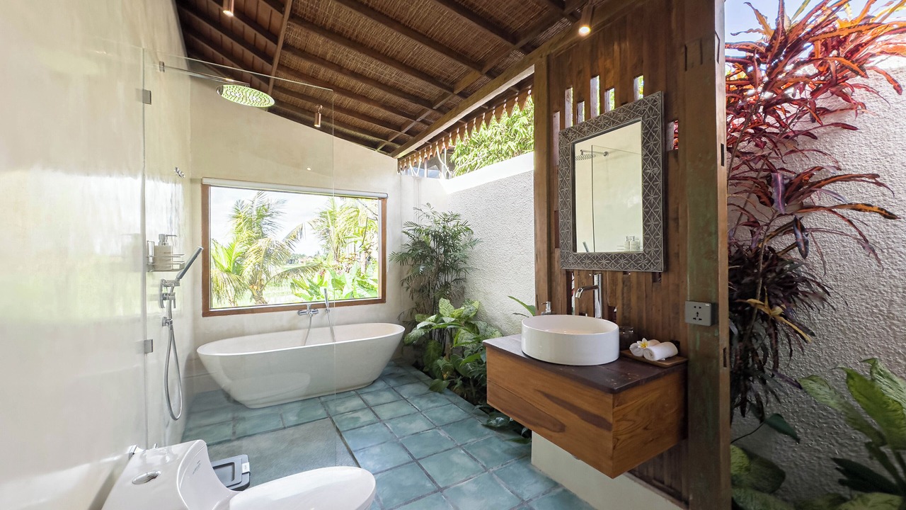 Photo of Bathroom in Sayan