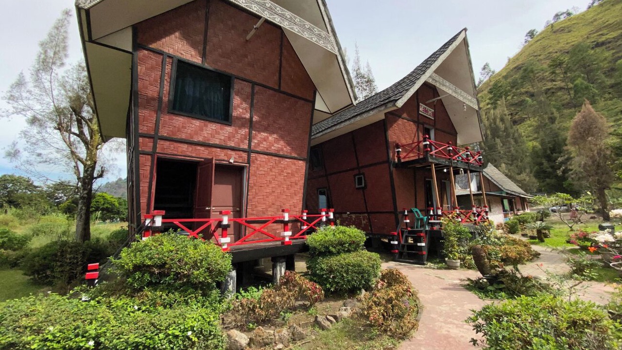 Photo of Outdoor in Merek