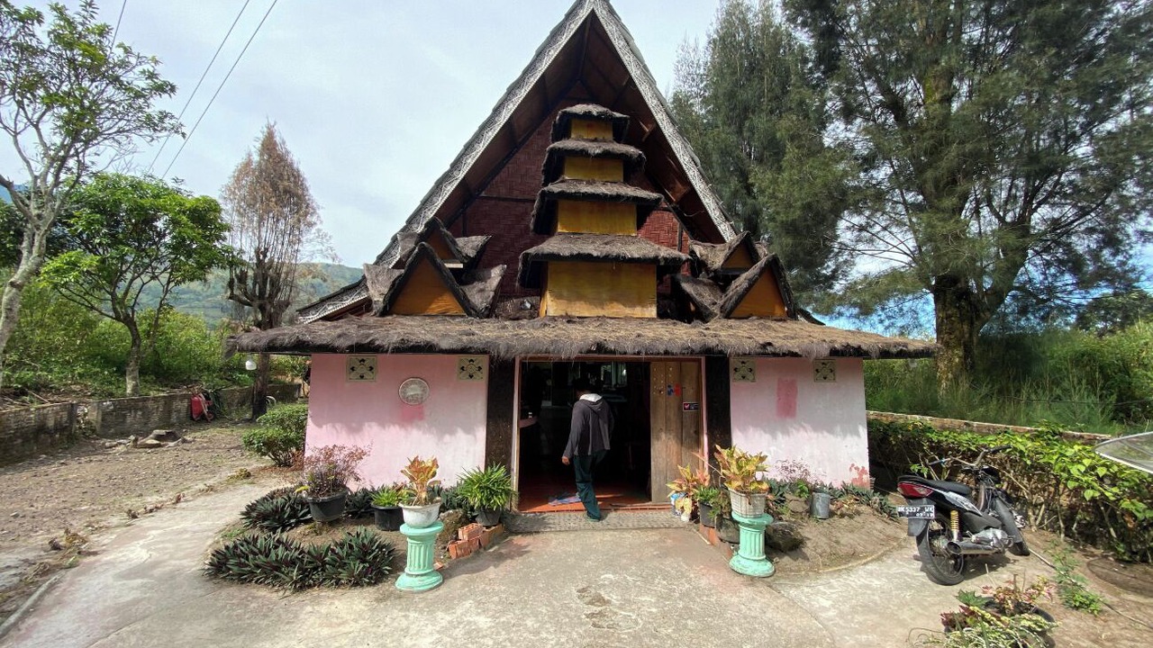 Photo of Outdoor in Merek