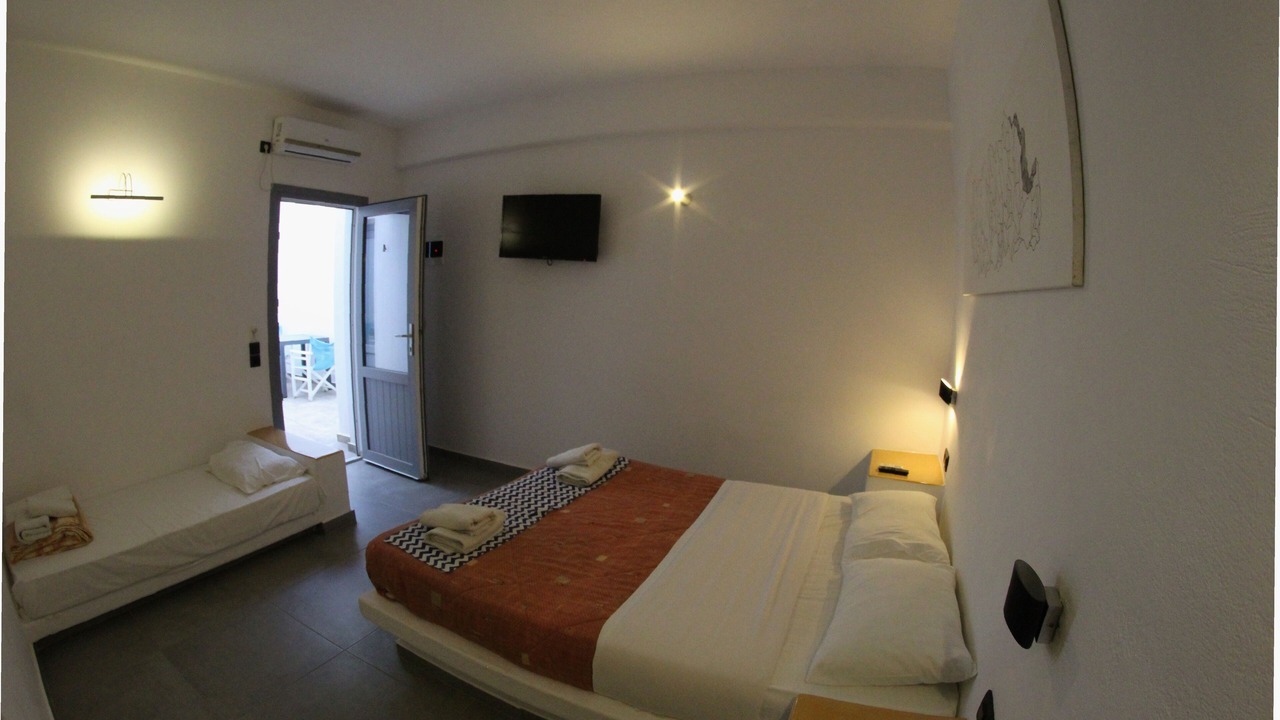 Photo of Bedroom in Perissa