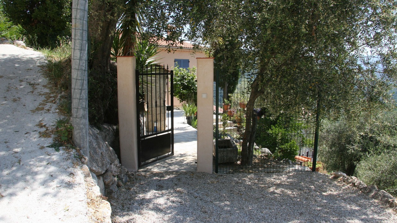 Photo of Outdoor in Bendejun
