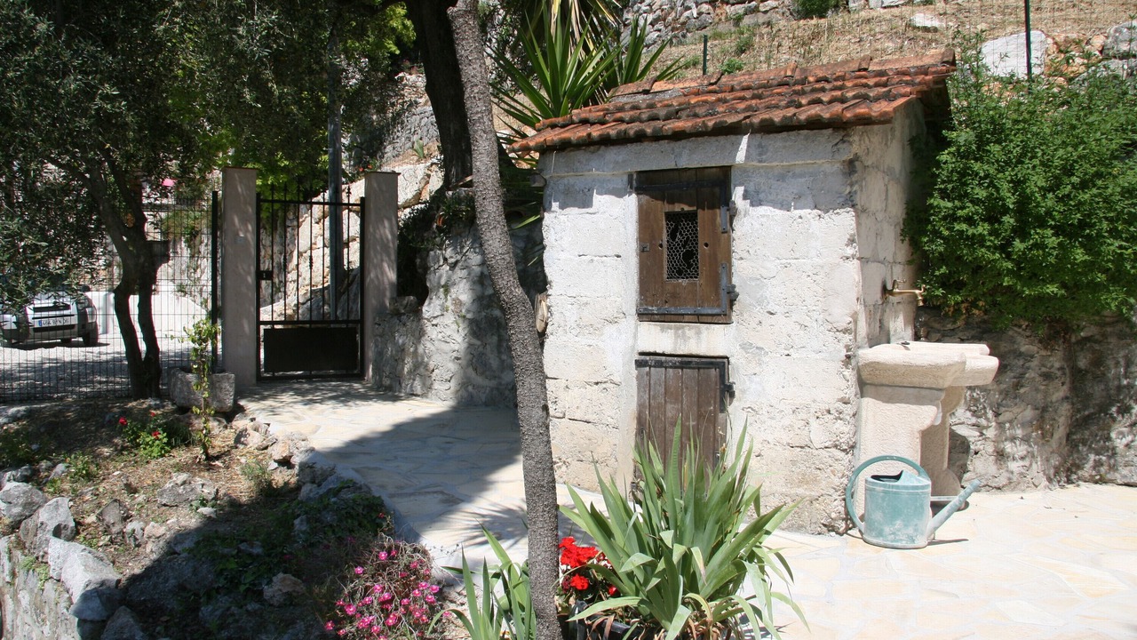 Photo of Outdoor in Bendejun