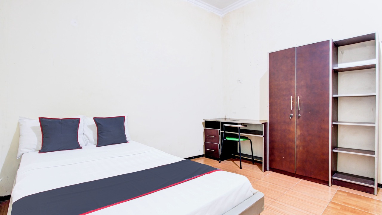 Photo of Bedroom in Sukaradja