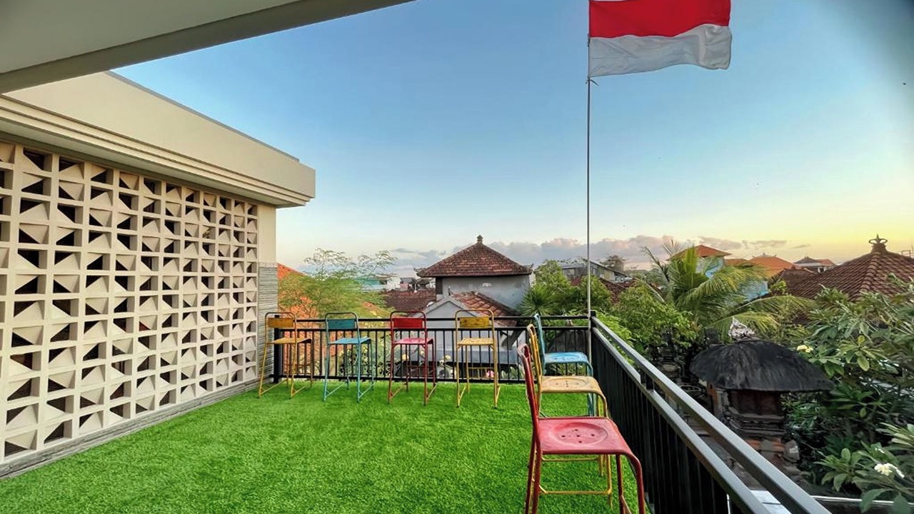 Photo of Patio Balcony in Padangsambian Klod