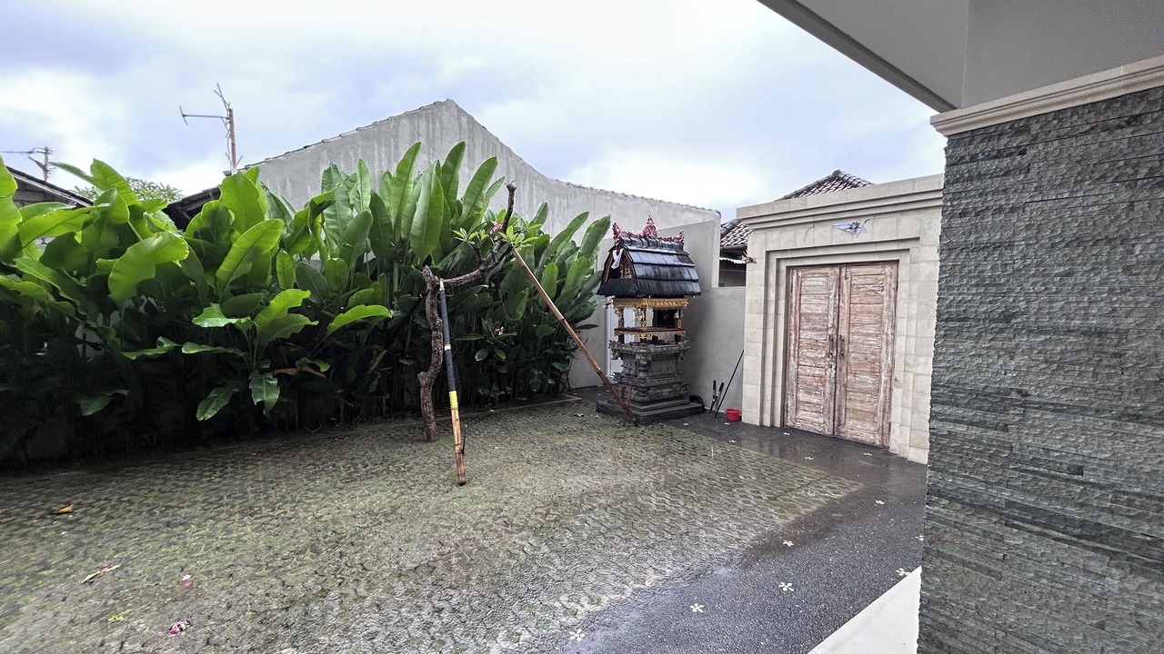 Photo of Patio Balcony in Padangsambian Klod