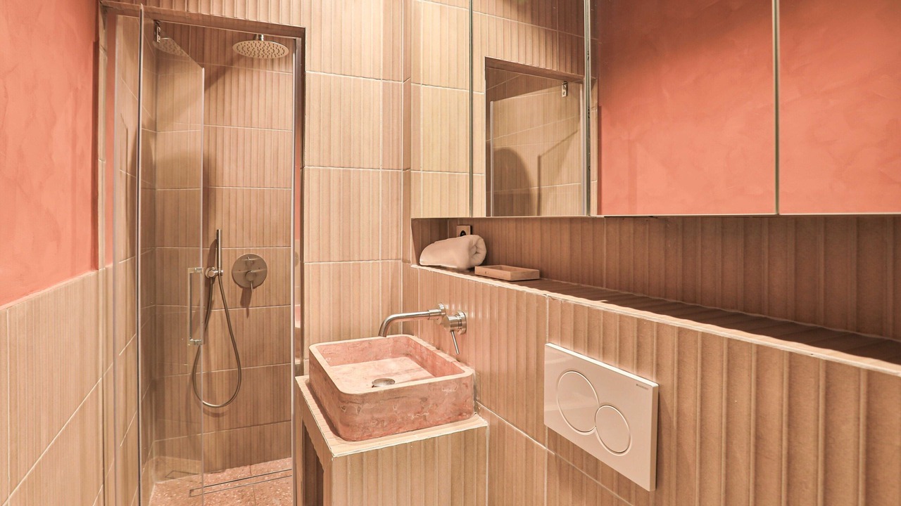 Photo of Bathroom in Saint-Tropez City Centre