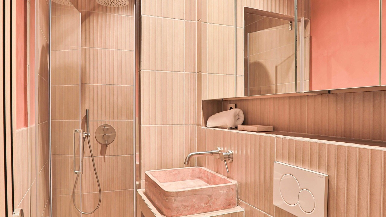 Photo of Bathroom in Saint-Tropez City Centre