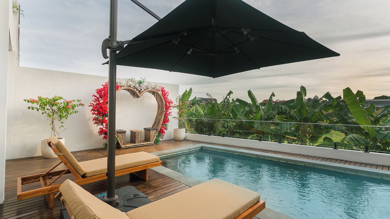 Photo of Outdoor in Padangsambian Klod