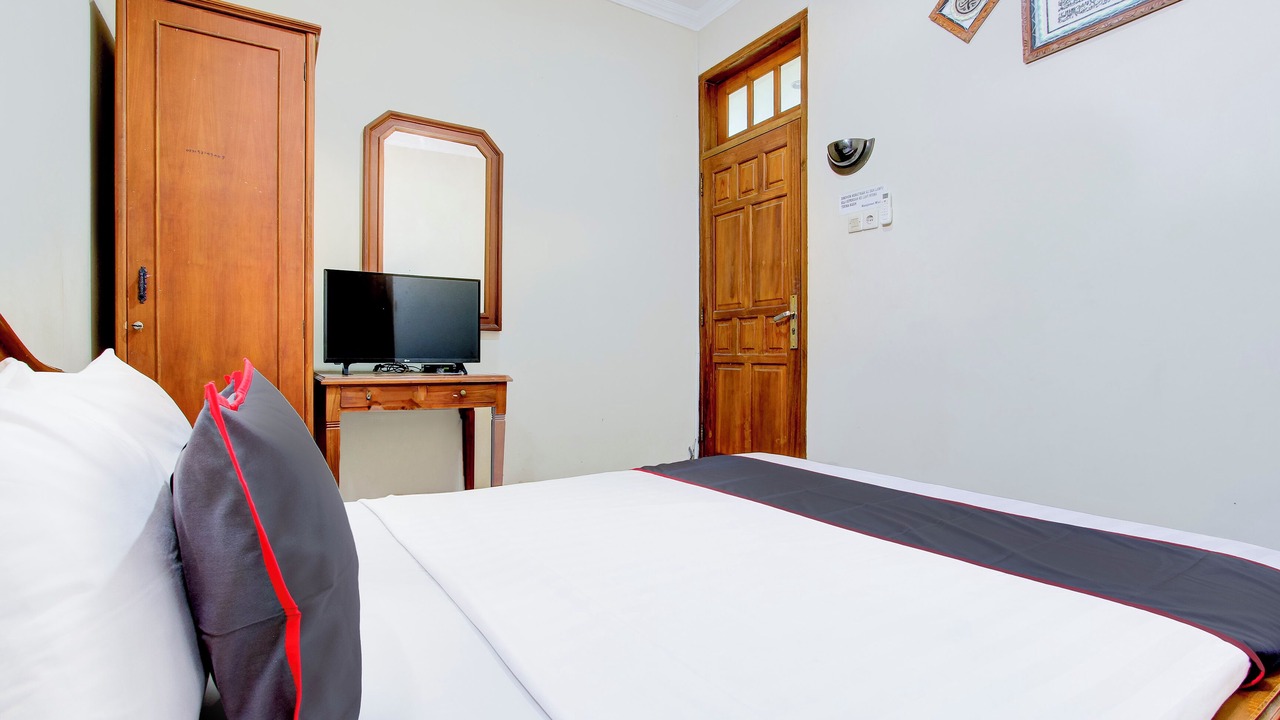Photo of Bedroom in Banjarsari