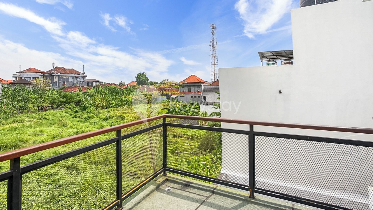 Photo of Patio Balcony in Padangsambian Klod