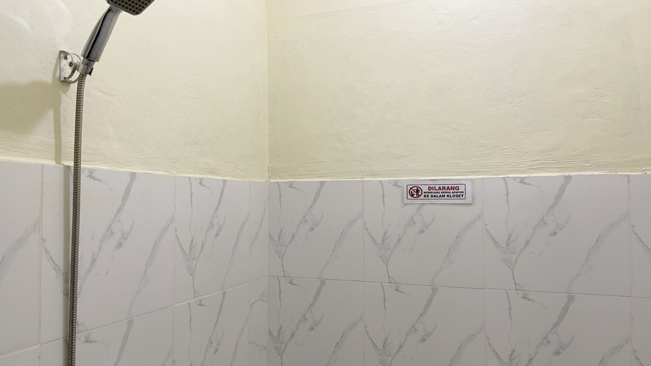 Photo of Bathroom in Bukittinggi