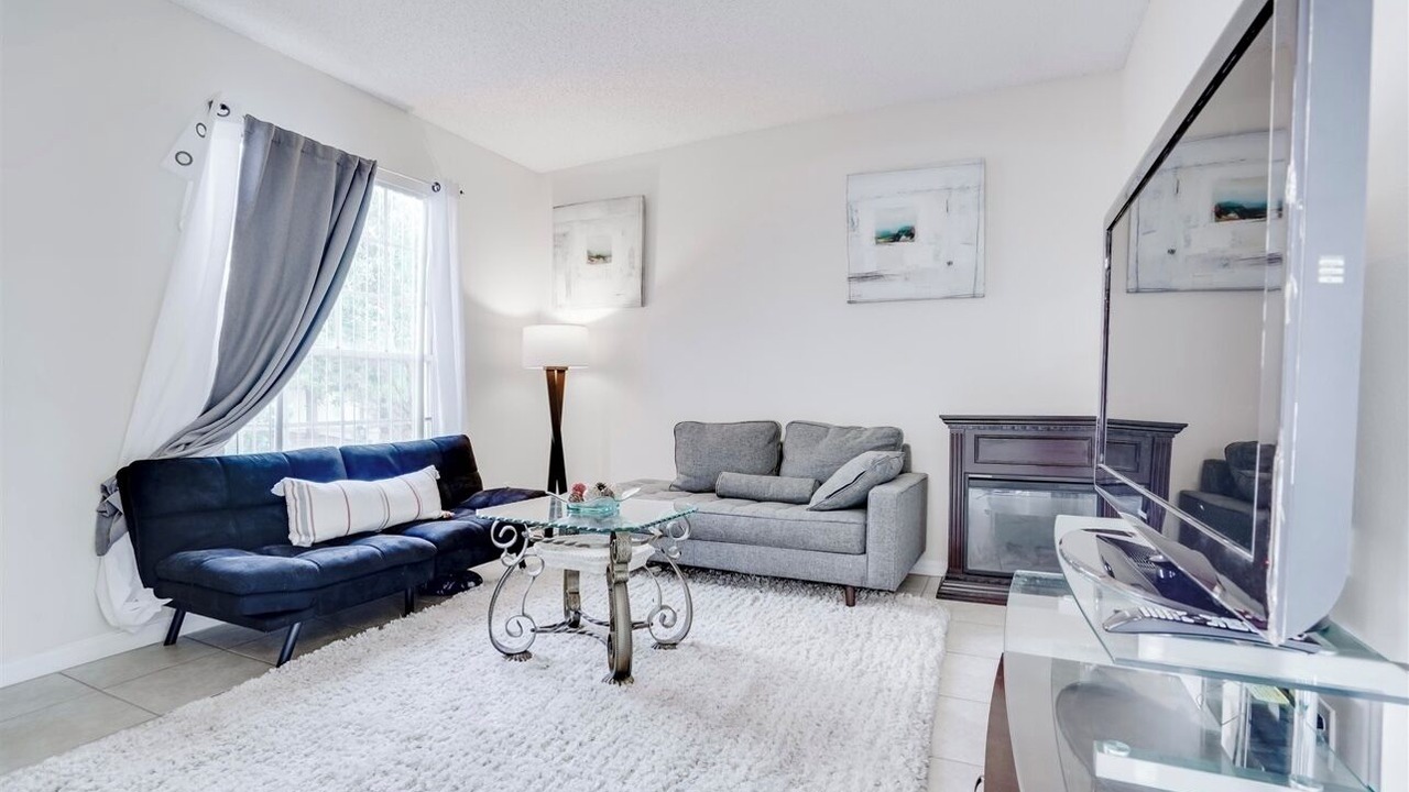 Photo of Livingroom in Sunset Ridge