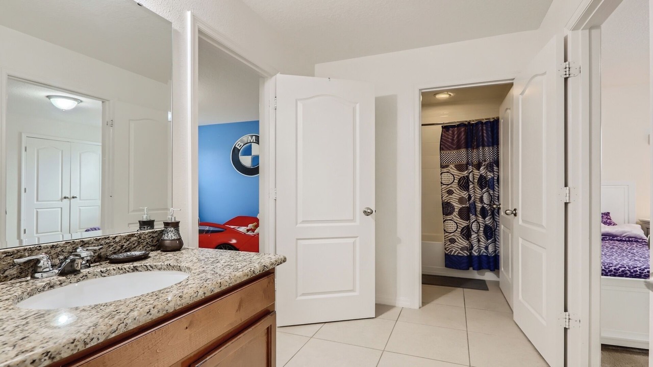 Photo of Bathroom in Cypress Pointe